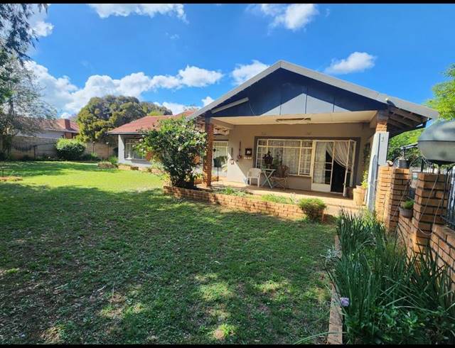 4 BEDROOM HOUSE FOR SALE IN LYDENBURG